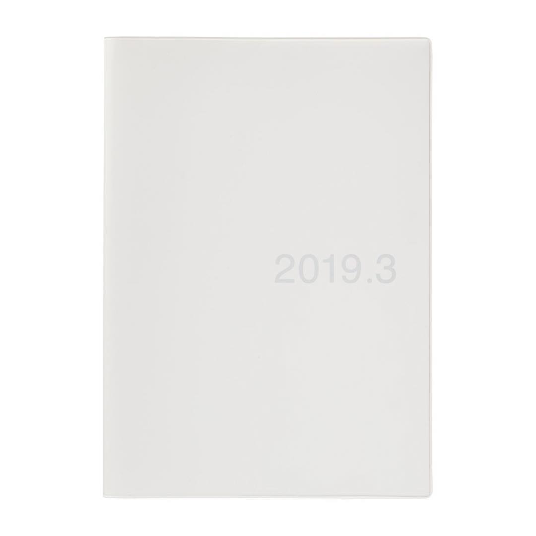 Muji無印良品 新商品 新年度スケジュール帳 19年3月始まり 新年度にあわせた 19年3月始まりのスケジュール帳が発売されました マンスリー 月間 マンス Ciao Nihon