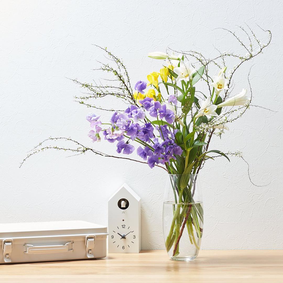 Muji無印良品 ネット限定 香りを楽しむ初春の花 沖永良部で育てられたプチホルンという小さなテッポウユリや 茨城県産のフリージア 栃木県産のスイートピーなど香りを楽しめる Ciao Nihon Muji無印良品 ネット限定 香りを楽しむ初春の花 沖永良部で育てられたプチホルンという小さなテッポウユリや 茨城県産のフリージア 栃木県産のスイートピーなど香りを楽しめる Ciao Nihon