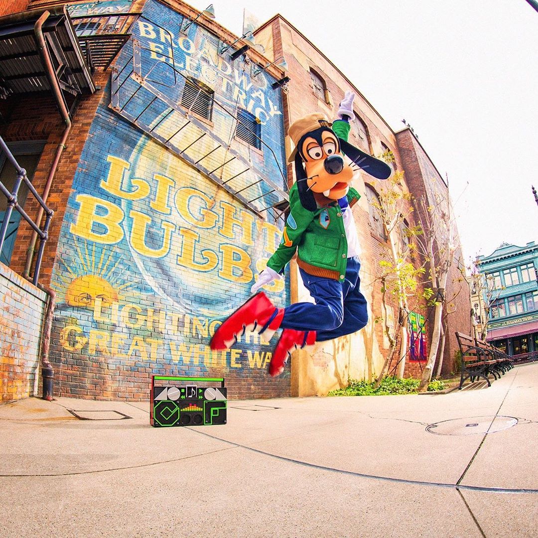 Tokyo Disney Resort Jump スクリーンデビューおめでとう Goofy Screendebut Americanwaterfront Tokyodisneysea T Ciao Nihon