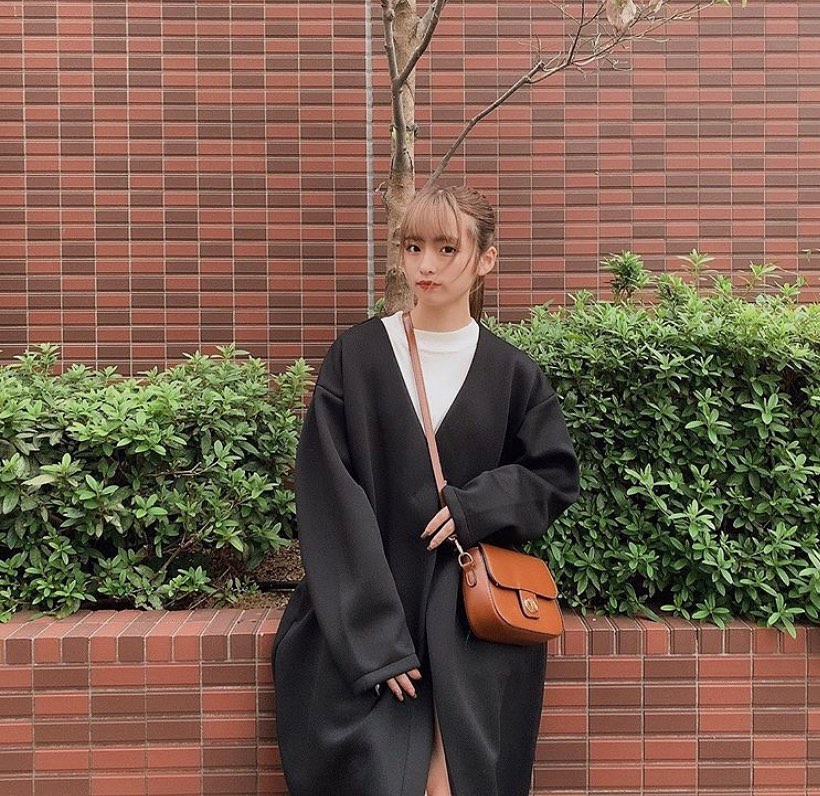 Gu For All ダブルフェイスノーカラーコートコーデをpick Up ダブルフェイスの素材感が サラリとしていて気持ちいい たっぷりめのフォルムで シンプ Ciao Nihon