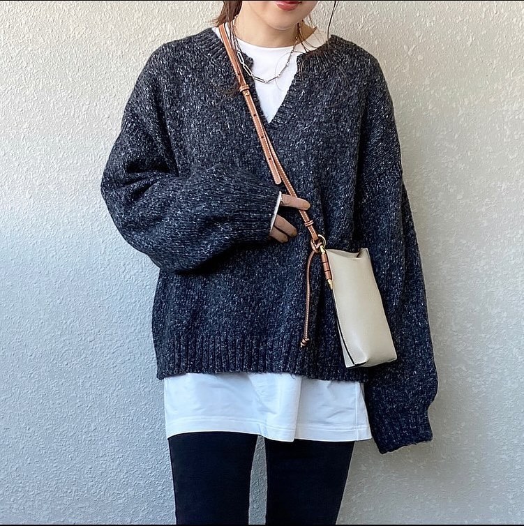 Gu For All メランジキーネックセーターコーデをpick Up 人気のあるキーネックデザインが カッコいい着こなしを叶えてくれるセーターシンプルで爽やかな着こ Ciao Nihon Gu For All メランジキーネックセーターコーデをpick Up 人気のあるキーネックデザインが カッコいい着こなしを叶えてくれるセーターシンプルで爽やかな着こ Ciao Nihon
