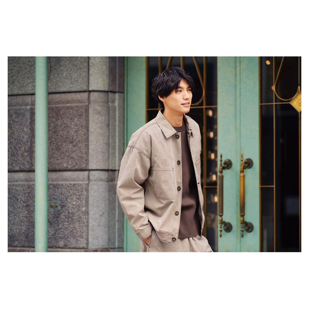 Gu ジーユー Gu Men セットアップでも 1枚でも決まる 福士蒼汰さんが着こなす 人気のシェフセットアップ シェフジ Ciao Nihon Gu ジーユー Gu Men セットアップでも 1枚でも決まる 福士蒼汰さんが着こなす 人気のシェフセットアップ シェフジ Ciao Nihon