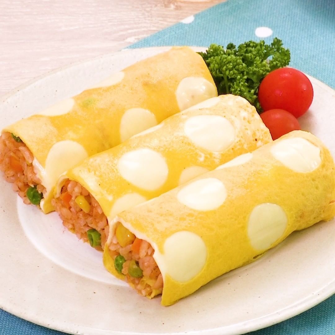 Delish Kitchen 子供も大人も大好きなオムライスをアレンジ 水玉チーズオムロール 調理時間 約分 卵焼き器を使ってオムロールを 作ります 卵焼き器で作るからとっても簡単 Ciao Nihon Delish Kitchen 子供も大人も大好きなオムライスをアレンジ 水玉チーズオムロール 調理時間 約分 卵焼き器を使ってオムロールを 作ります 卵焼き器で作るからとっても簡単 Ciao Nihon