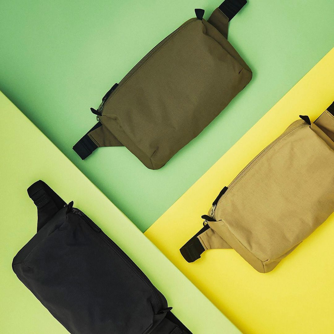 uniqlo single strap backpack