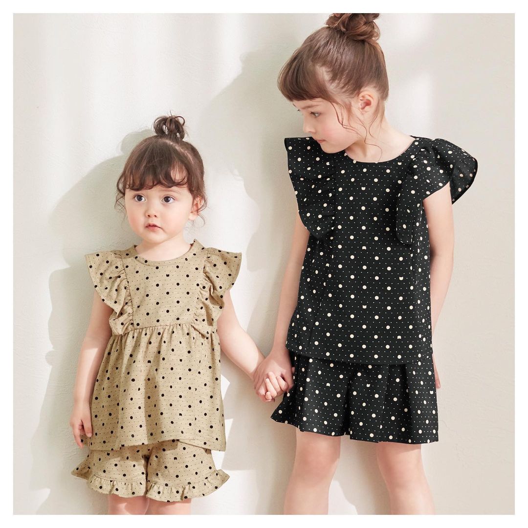 Gu ジーユー Gu Baby Gu Kidsから5月上旬発売予定商品の紹介です 5月は 兄弟姉妹でのリンクコーデが楽しめるアイテムが登場 この商品は Gu Ba Ciao Nihon Gu ジーユー Gu Baby Gu Kidsから5月上旬発売予定商品の紹介です 5月は 兄弟姉妹でのリンクコーデが楽しめるアイテムが登場 この商品は Gu Ba Ciao Nihon