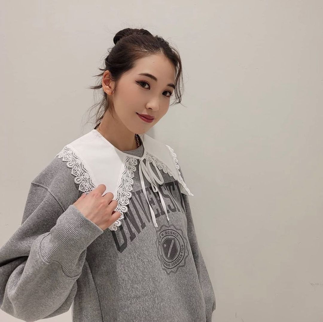 Gu For All 今週の新作つけ襟が入荷しました スウェット合わせなどなど 使い方たくさんで コーデのポイントにもなるので 1つあると旬な スタイリングが楽しめるよ Ciao Nihon Gu For All 今週の新作つけ襟が入荷しました スウェット合わせなどなど 使い方たくさんで コーデのポイントにもなるので 1つあると旬な スタイリングが楽しめるよ Ciao Nihon