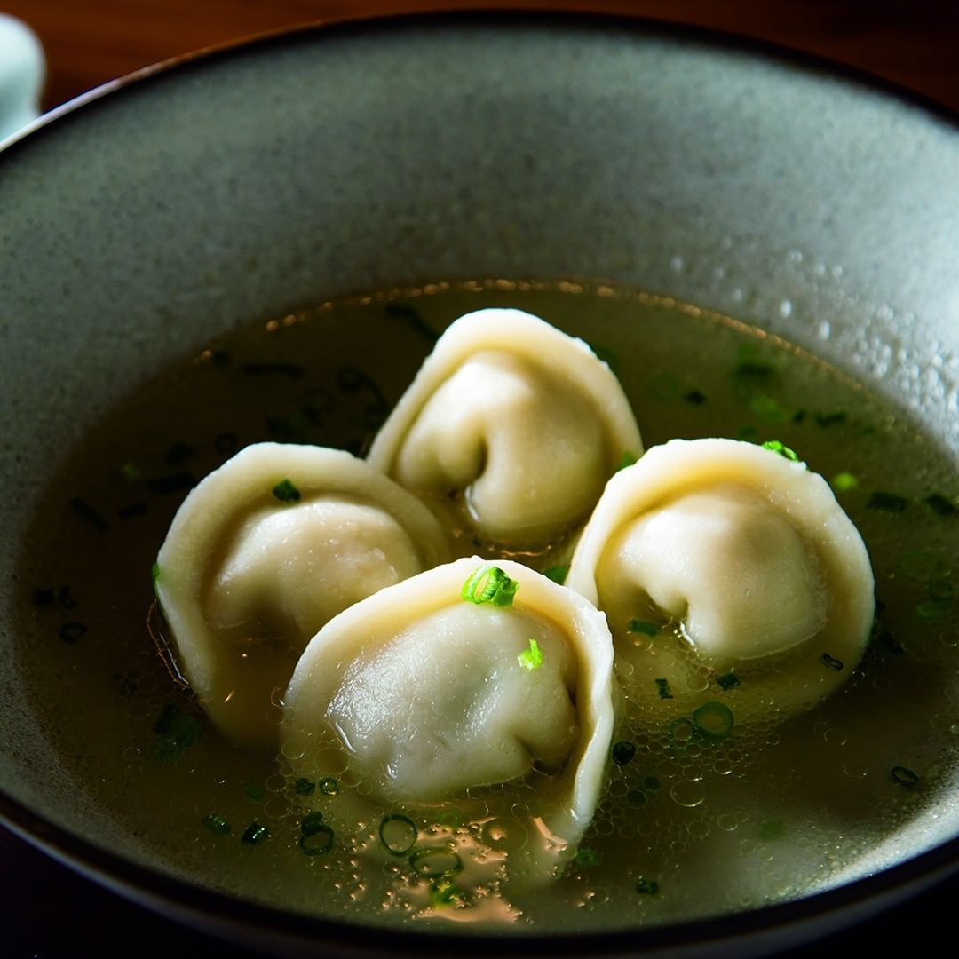 東京カレンダー 美味しい餃子でも食べに行かない 雰囲気も味も最高な デートに誘える餃子３選 いま 餃子 街中華のイメージを覆す デートで使えるほど洗練された店が増えている Ciao Nihon