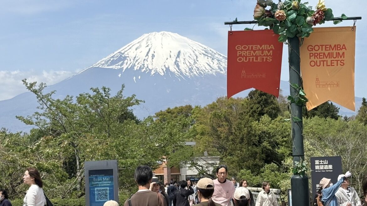 Gotemba Premium Outlets Walking Tour 2026 | Mt.Fuji Japan 🗻