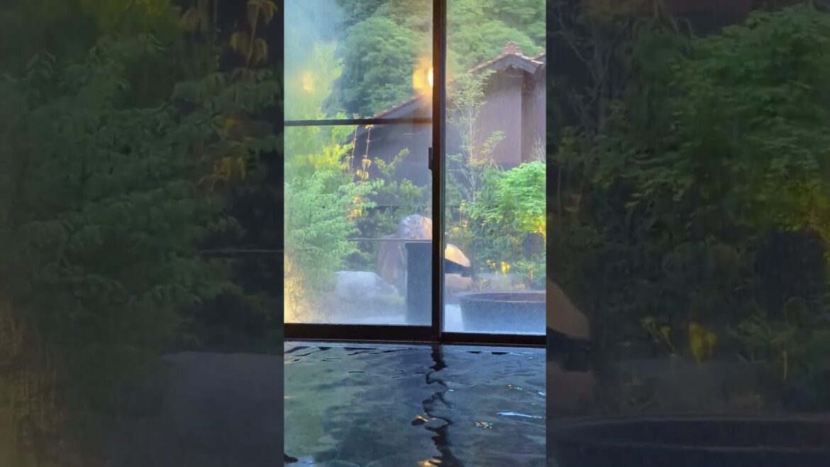 20230502 出雲湯村温泉「国民宿舎 清嵐荘」有1300年歴史的薬湯,可惜男湯露天風呂故障沒放水也不能泡,早上男女湯對調後,就有露天風呂可以泡 20230502 出雲湯村温泉「国民宿舎 清嵐荘」有1300年歴史的薬湯,可惜男湯露天風呂故障沒放水也不能泡,早上男女湯對調後,就有露天風呂可以泡