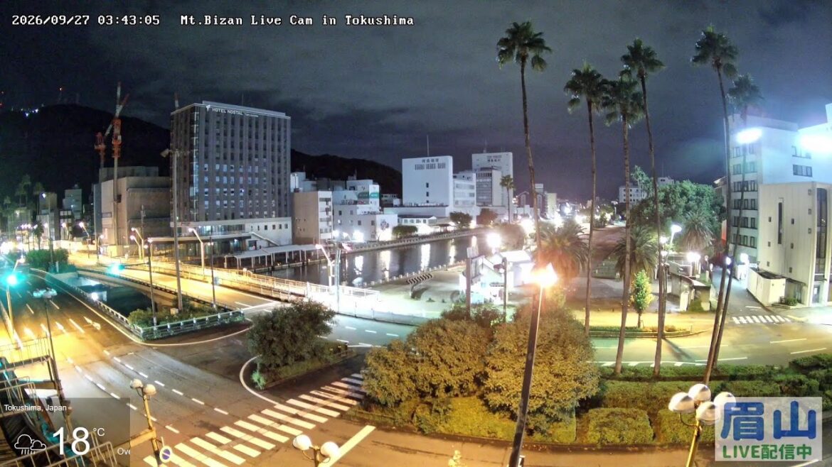 【LIVE配信】眉山ライブカメラ（徳島県徳島市）/Mt. Bizan in Tokushima Japan - Live Cam
