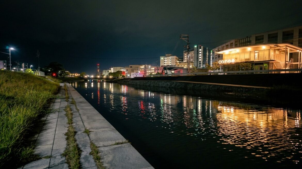 Deep Japan Top 100 Cityscape at Night walk in Art Along the River | Japan Walking Tour